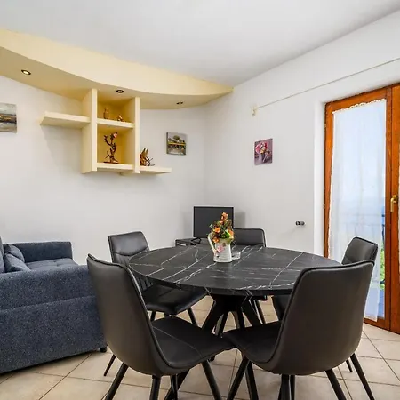 Apartamento 5235-1 In