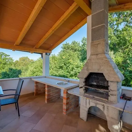 5235-1 In Apartment Drenje (Istria)