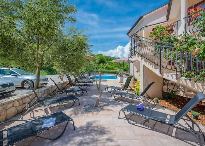 5235-1 In Apartment *